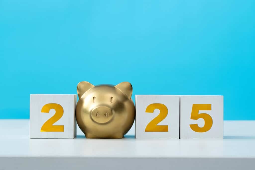 nuevas-regulaciones-bancarias-como-afectaran-a-tus-ahorros-personales-en-2025
