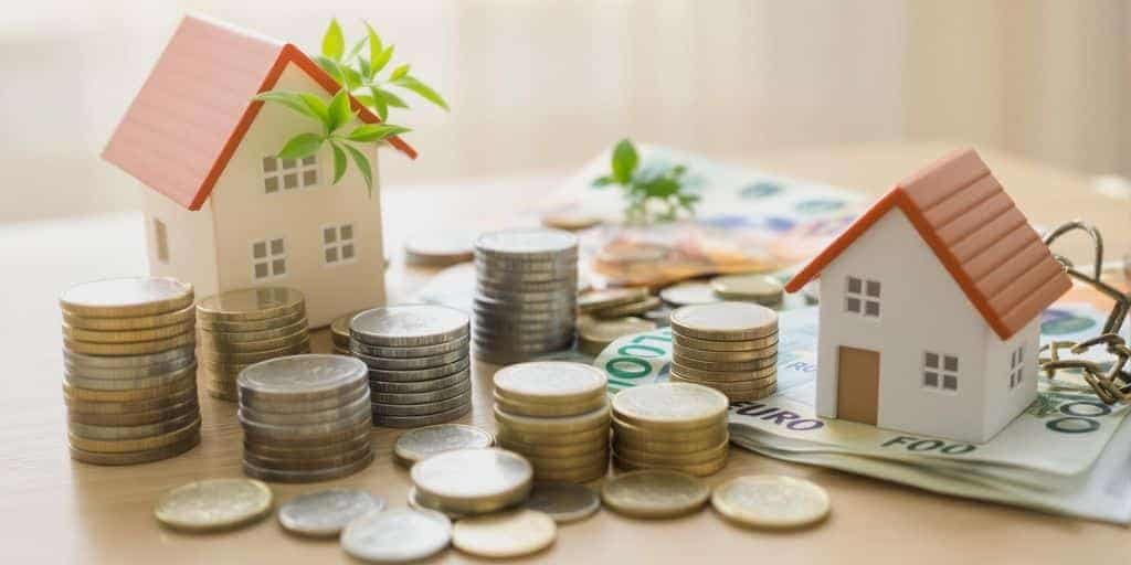 por-que-los-expertos-recomiendan-diversificar-los-ahorros-en-divisas-fuertes-beneficios-y-estrategias-clave