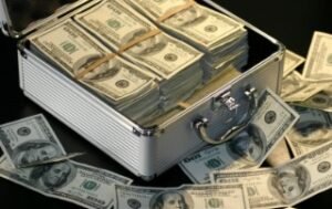 por-que-mantener-mucho-dinero-en-la-cuenta-corriente-es-un-error-razones-y-alternativas